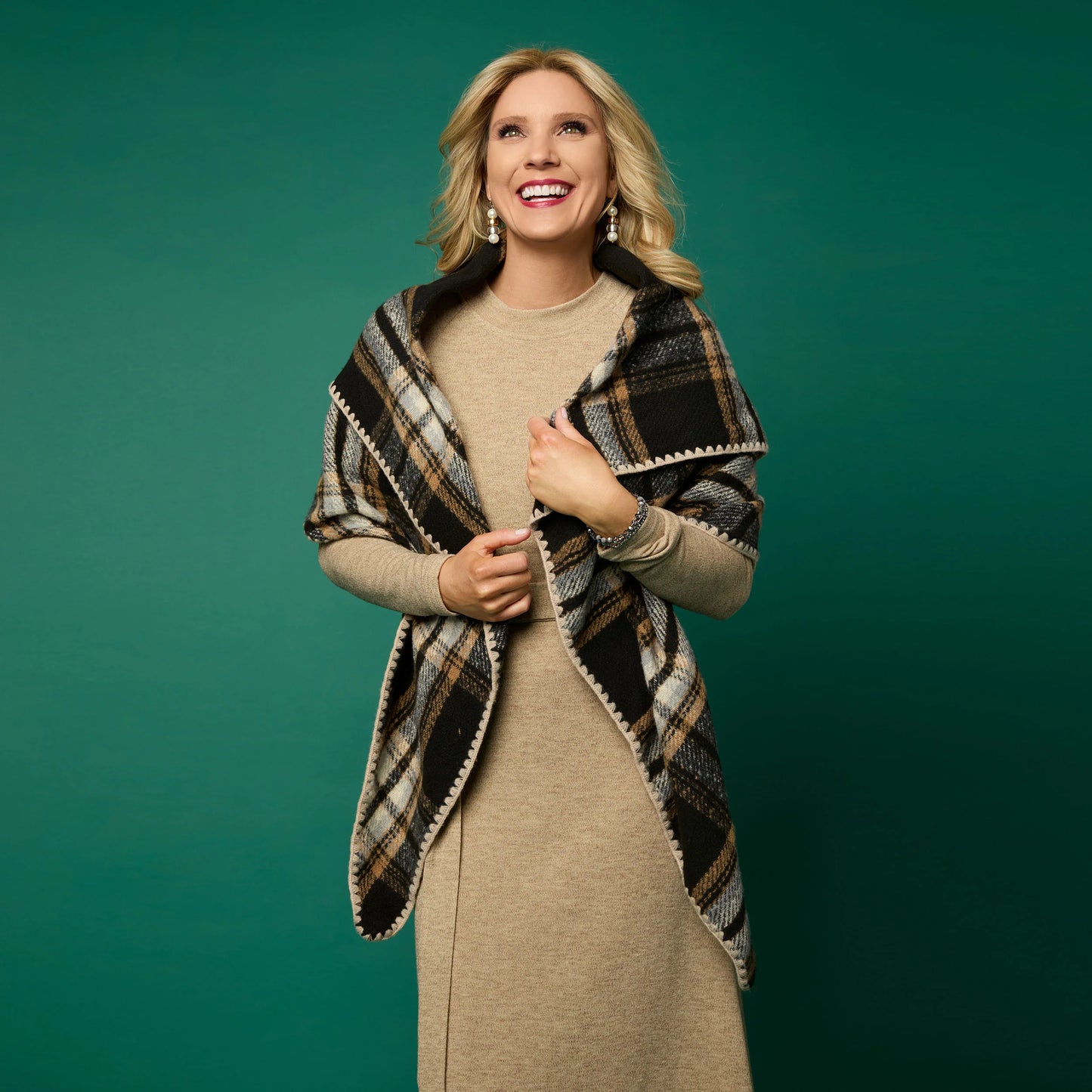 Plaid Triangle Wrap + Bracelet Set