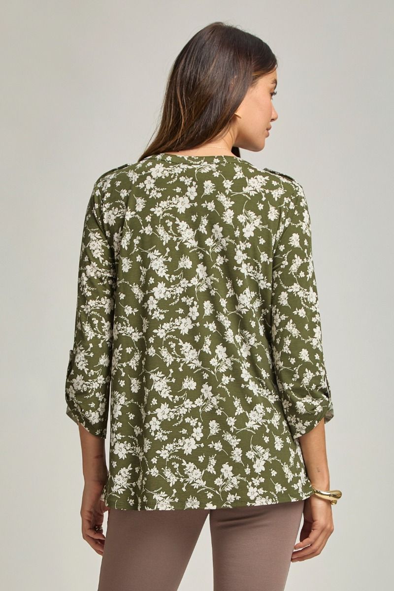 Dear Scarlett: Lizzy Luxe Floral Blouse