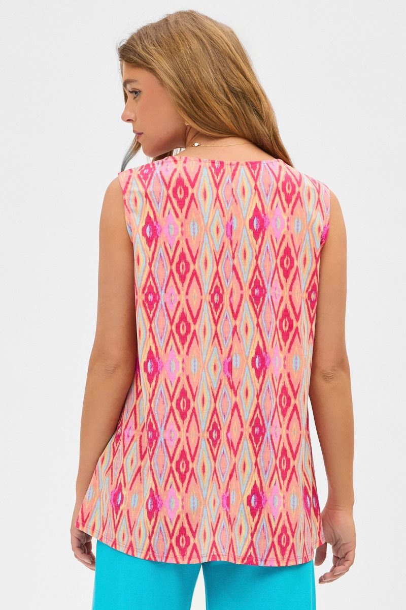 Dear Scarlett: Ivy Geometric V-Neck Top