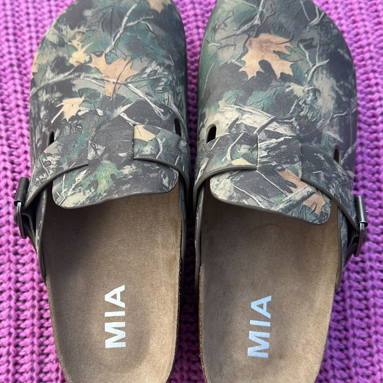 MIA QWEST Camo Mule