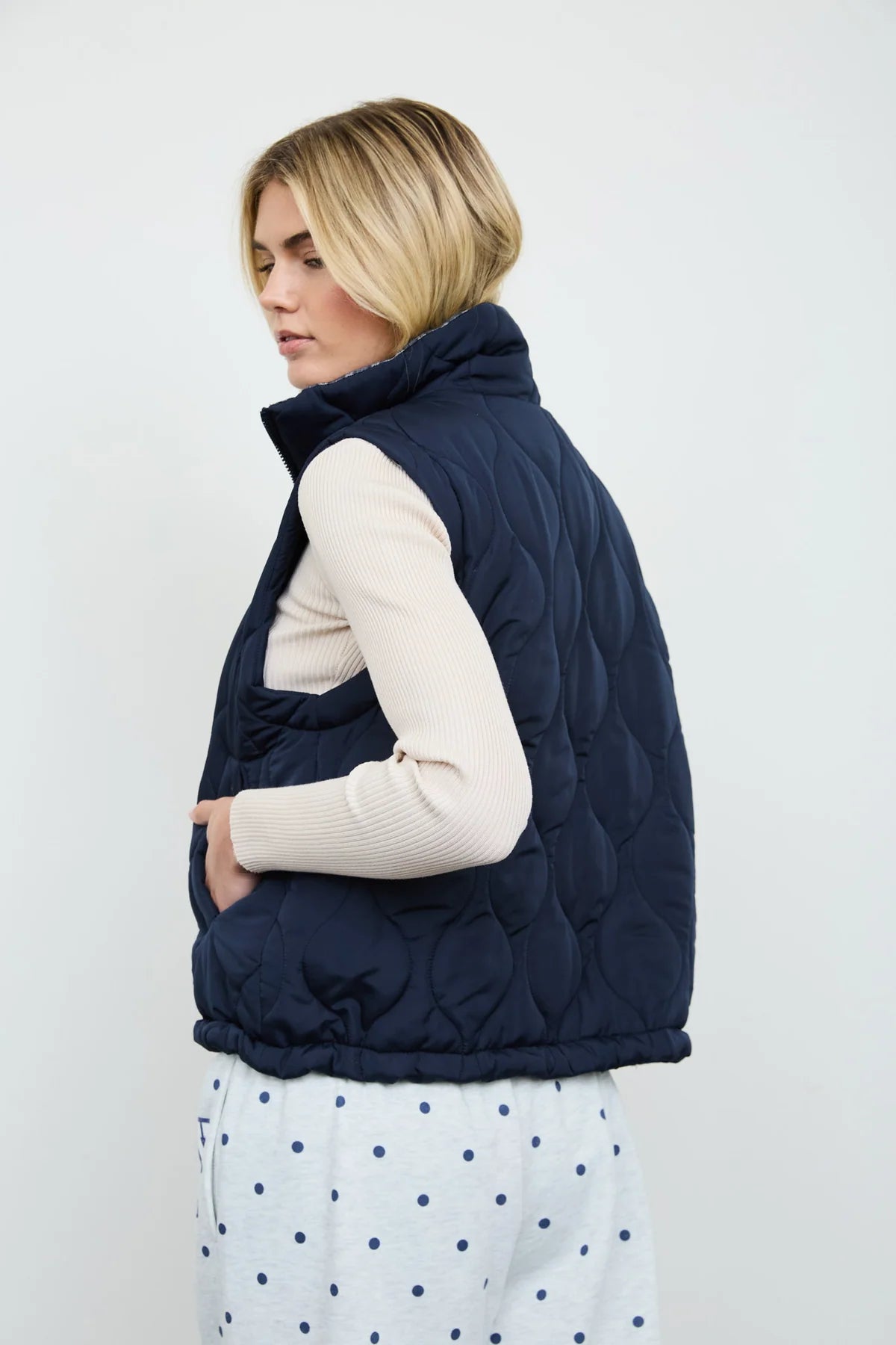 Plaid Collar Quilted Zip Up Vest