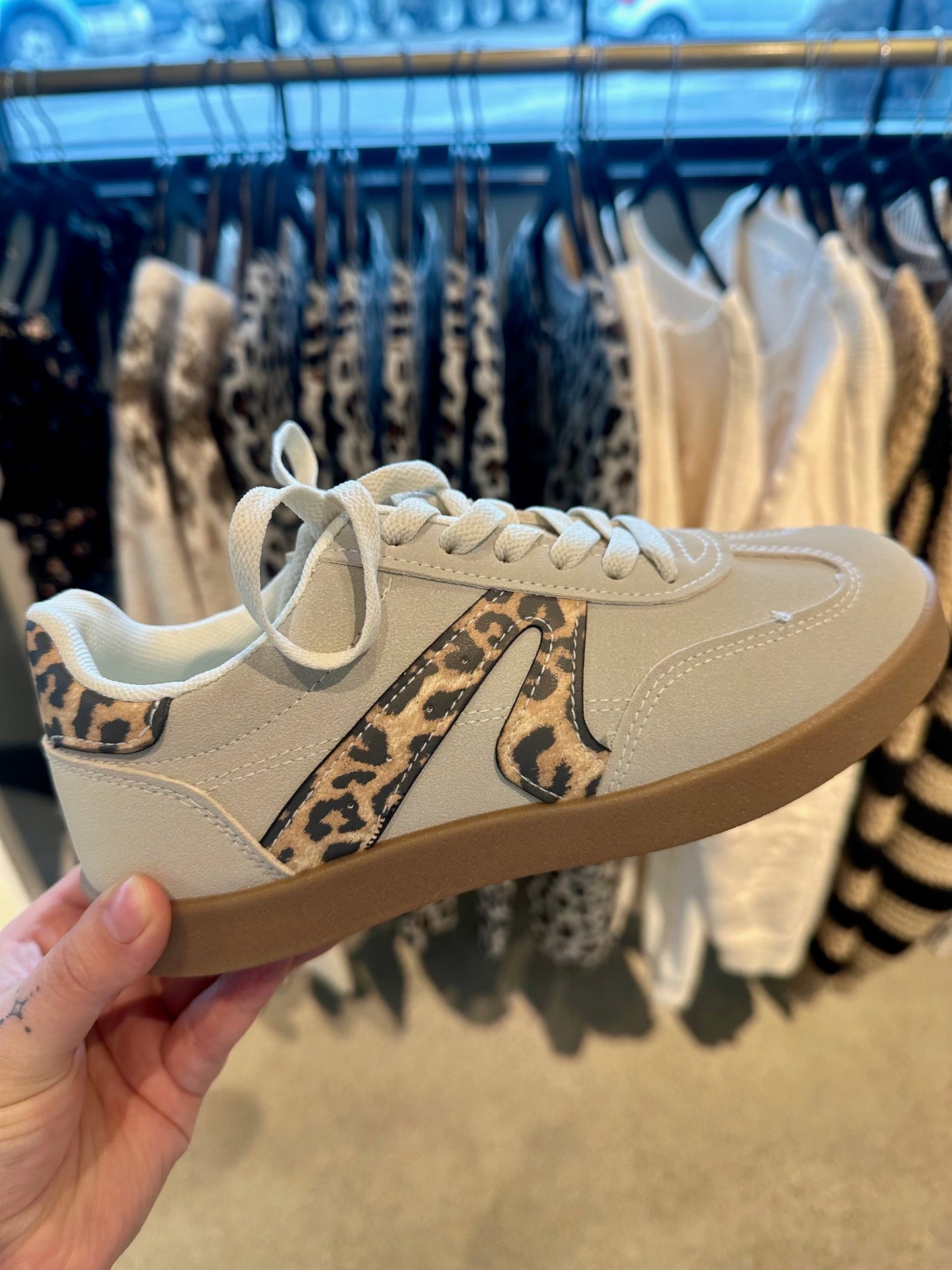 Retro Leopard Print Sneaker