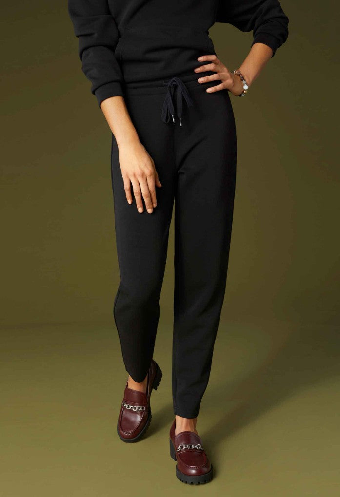 Hilarie Super Soft Tapered Pant