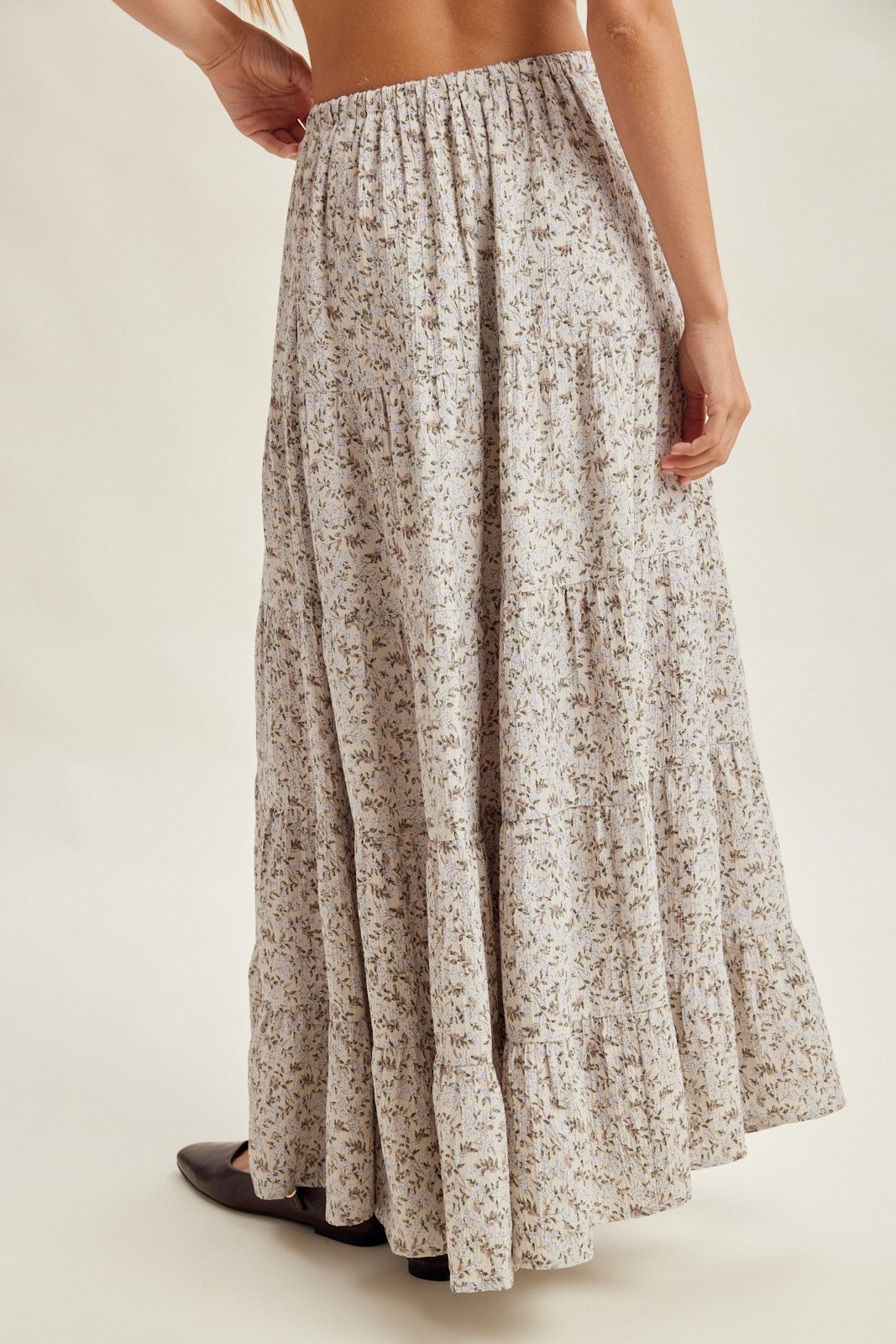 Textured Tiered Floral Skirt