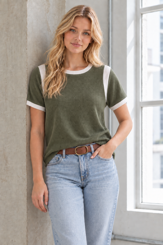 Cloudy Knit Contrast Trim Tee