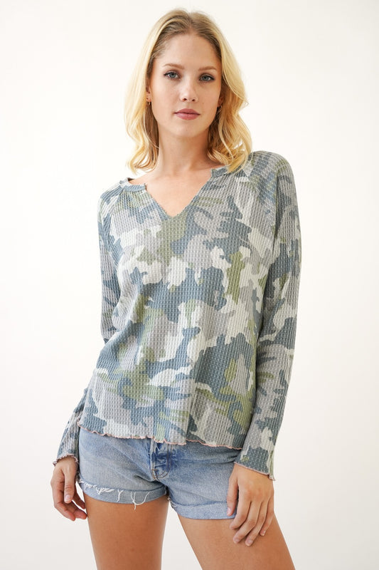 DOORBUSTER: Camo Lettuce Hem Top