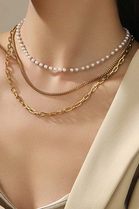 Chain & Pearl Layered Necklace