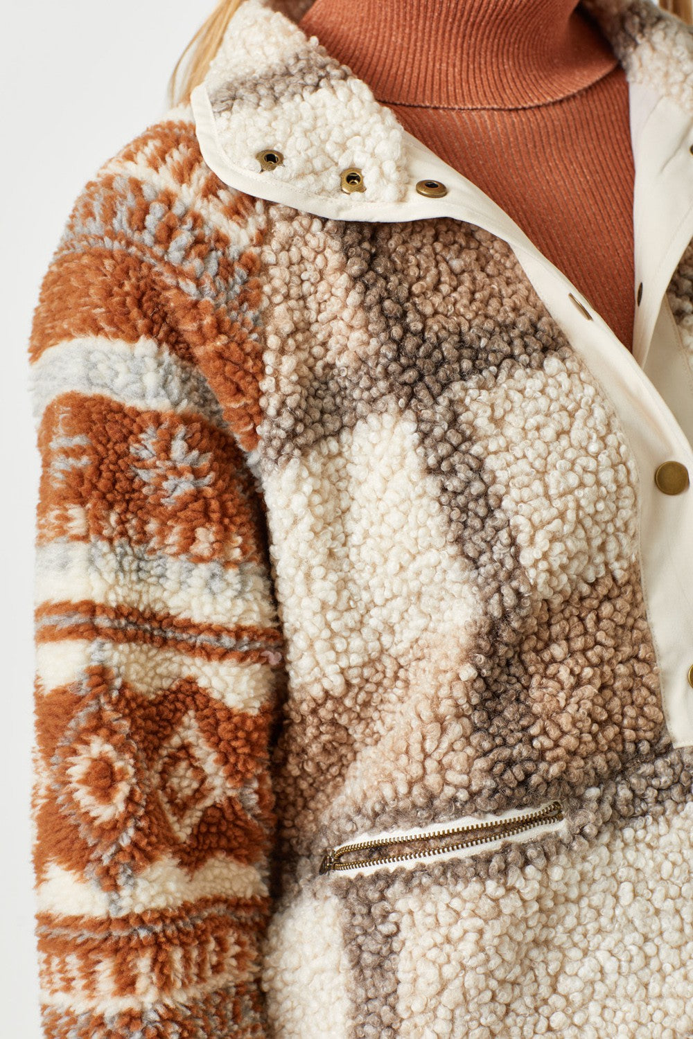 DOORBUSTER: Mixed Print Fleece Jacket