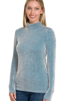 DOORBUSTER Ribbed Turtleneck Top