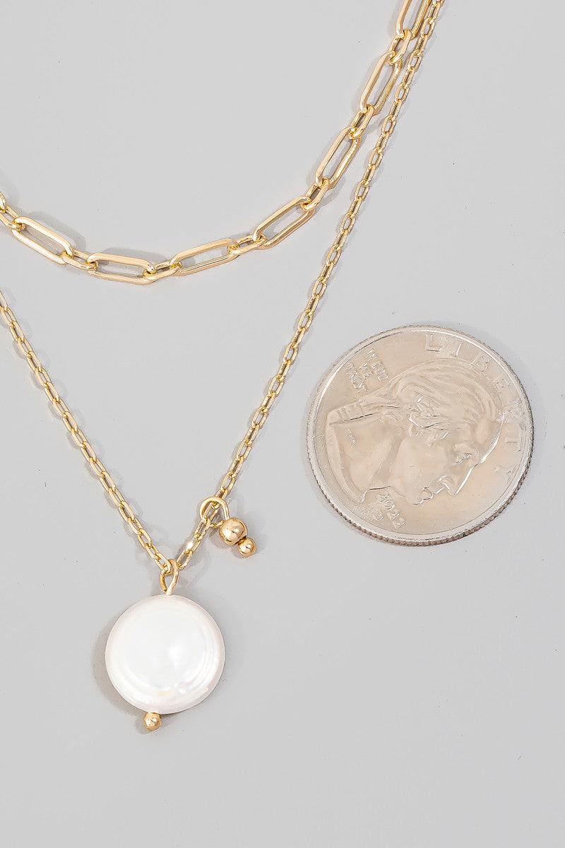 Pearl Pendant Layered Necklace Set