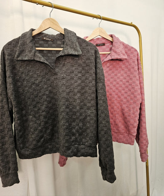DOORBUSTER: Checkered Pullover-3 Colors!