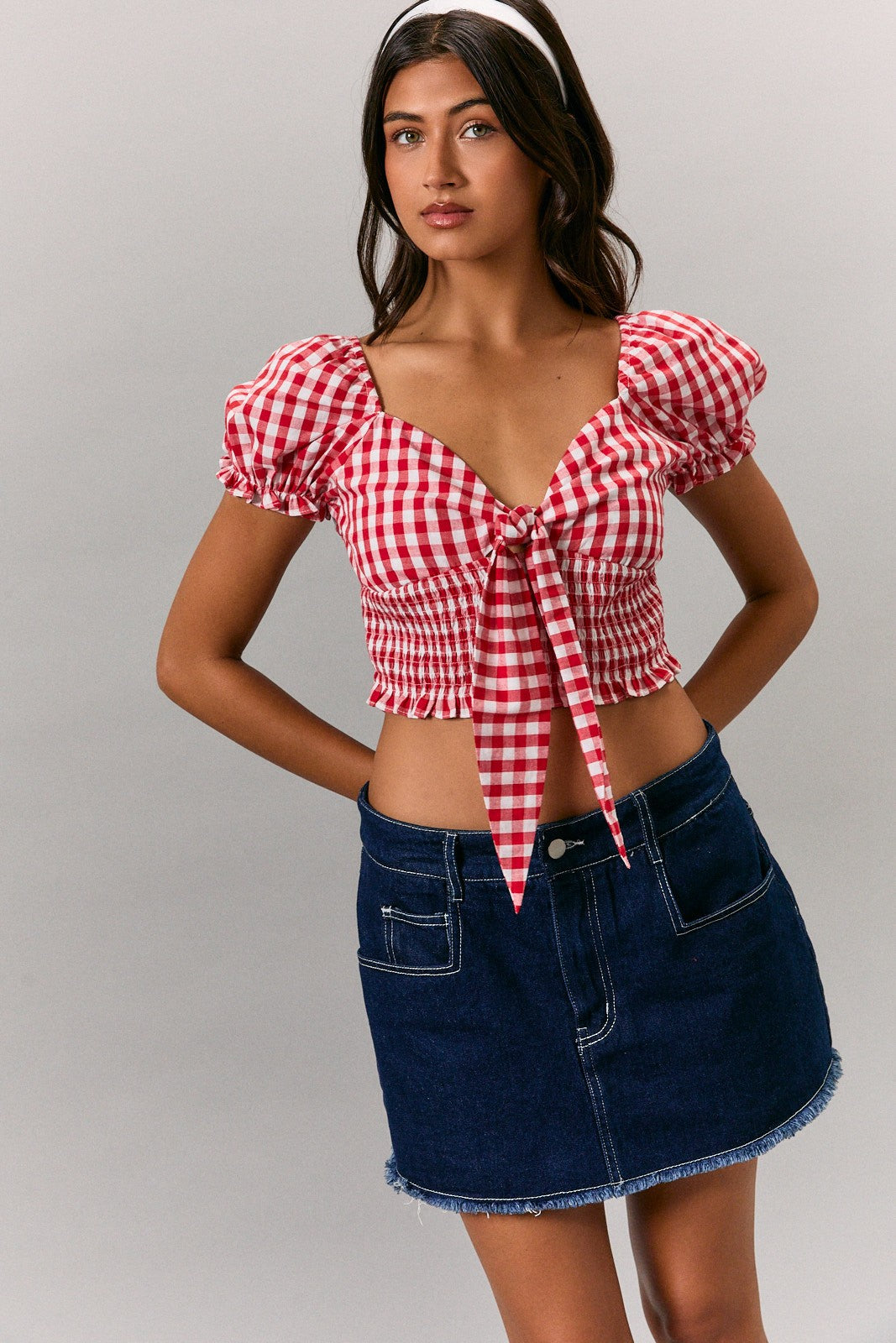 Gingham Tie Front Puff Sleeve Top