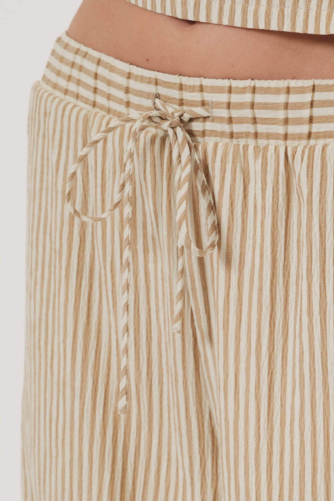Drawstring Elastic Waist Pants