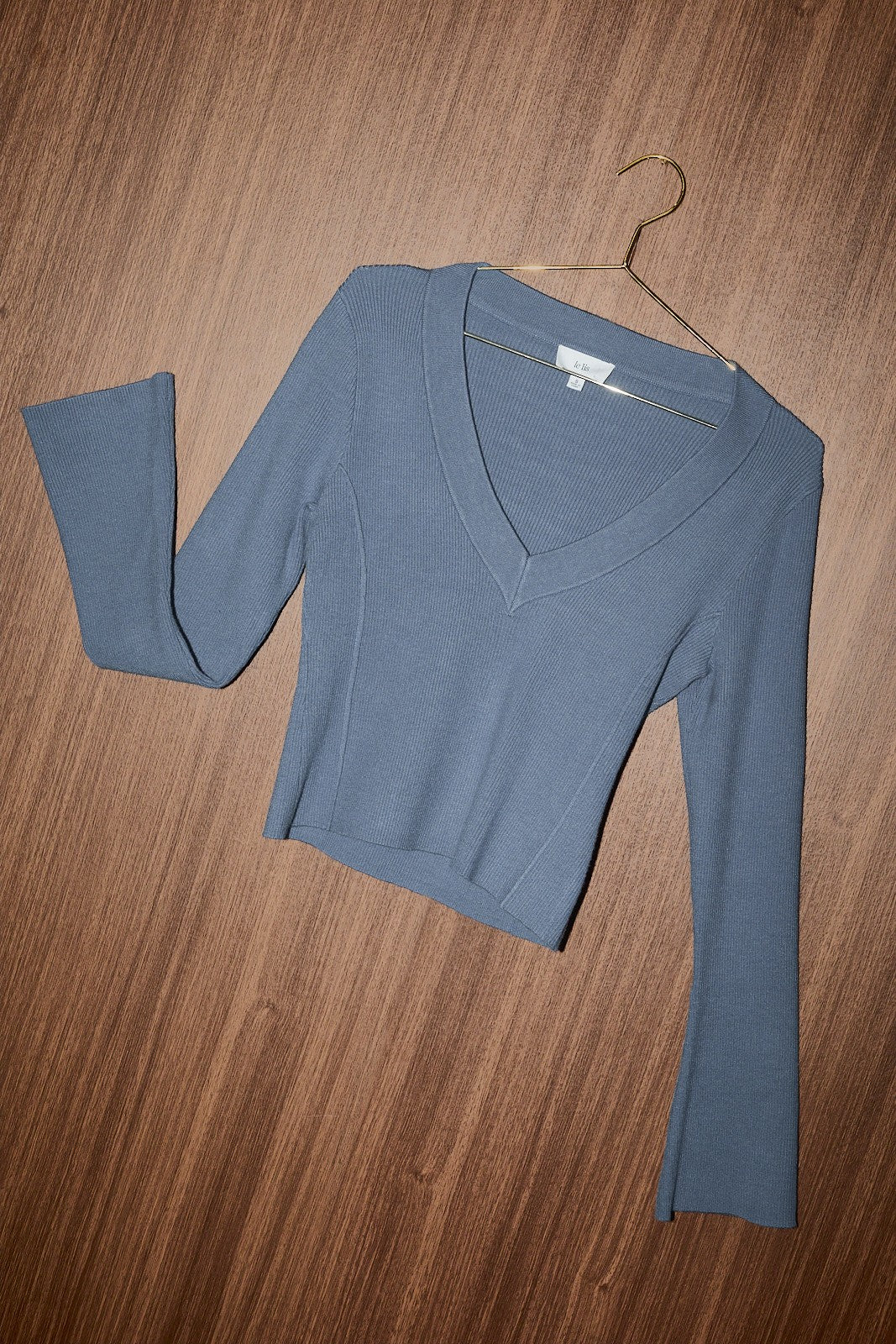 Fitted Ribbed V-Neck Sweater