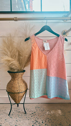 Peachy Keen Colorblock Tank Top - North Threads