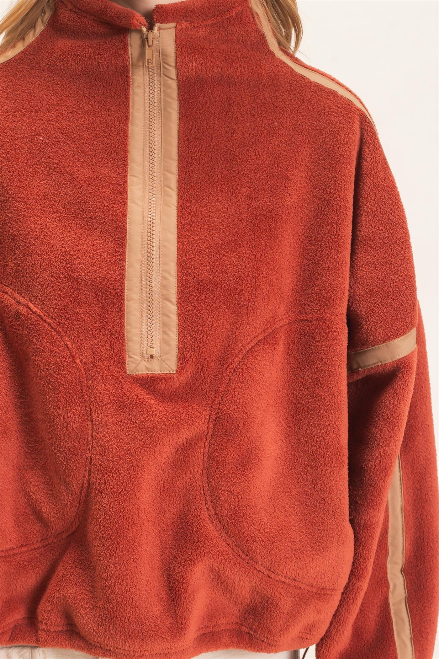 Contrast Trim Fleece Half Zip Pullover