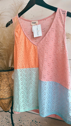 Peachy Keen Colorblock Tank Top - North Threads