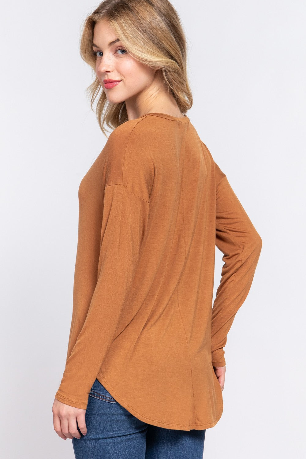 DOORBUSTER: Confident V-Neck Long Sleeve- 5 Colors!