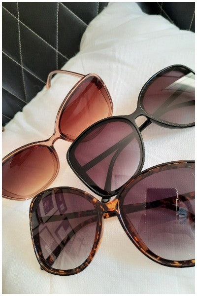 Vintage Inspired Frame Sunglasses- ASSORTED!.
