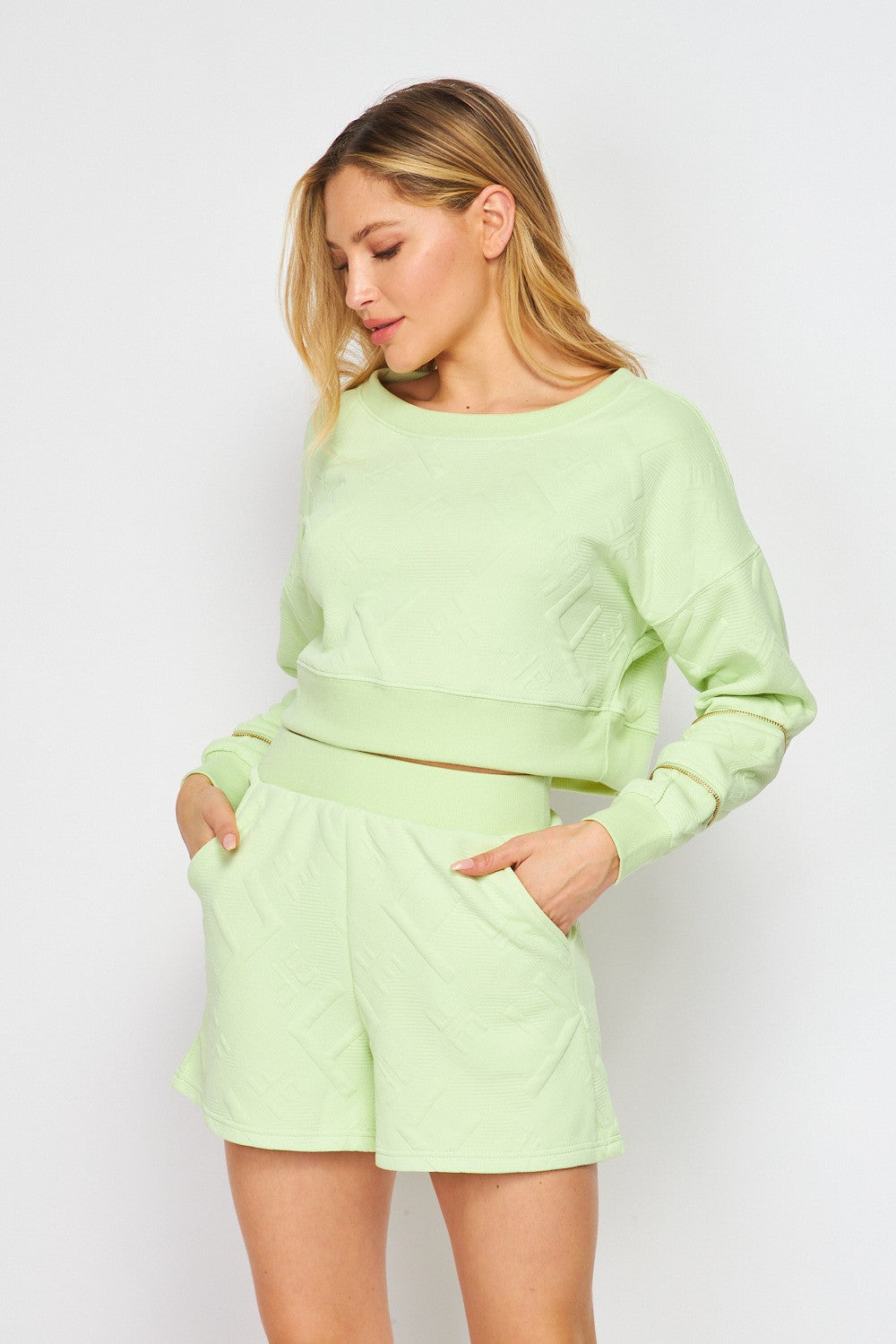 Casiane Cropped Outfit Set - North Threads