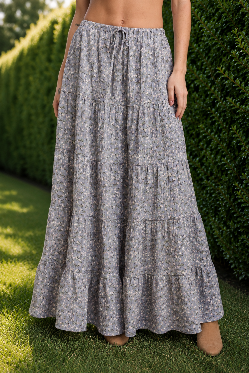 Textured Tiered Floral Skirt