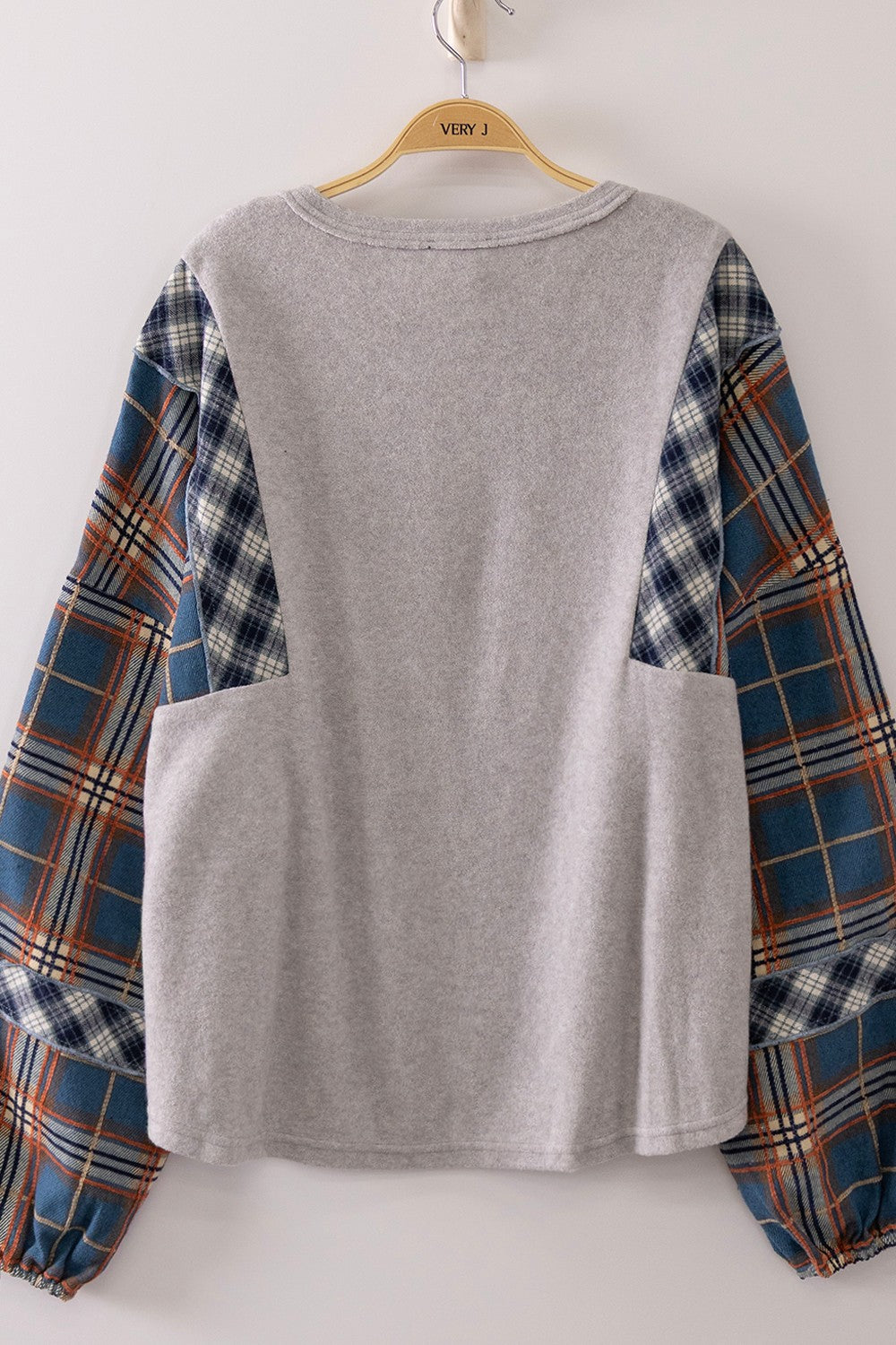 Plaid Sleeve Mixed Knit Pullover