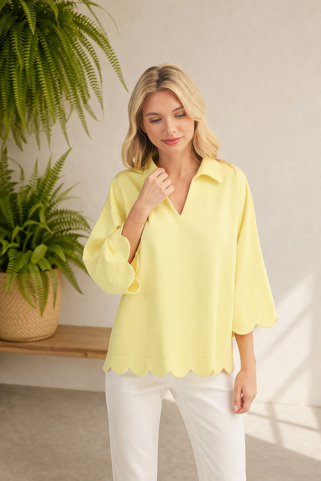 Scallop Edge V-Neck Blouse