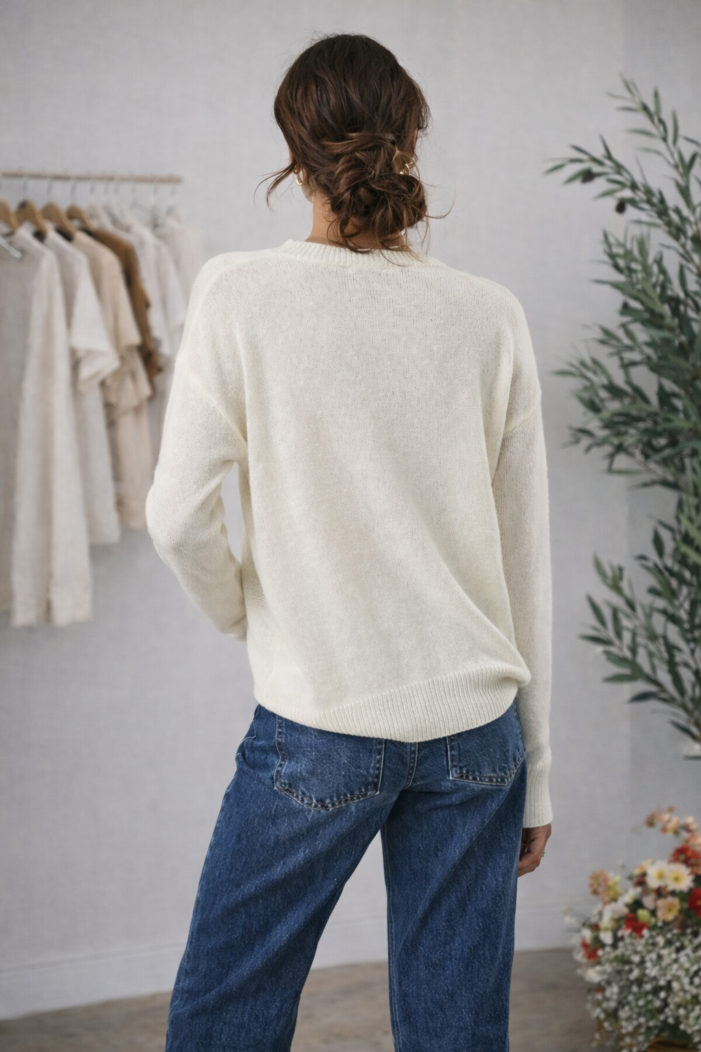 Lake Lightweight Graphic Sweater