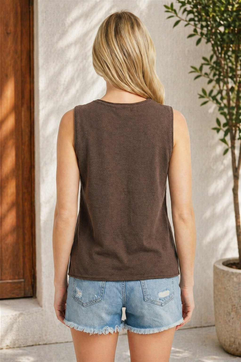 Sleeveless Knit Sweater Top