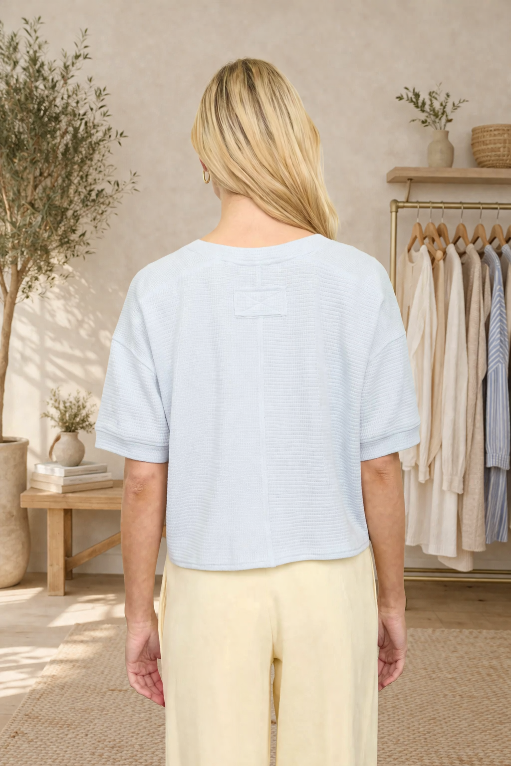 Textured Boxy Sweater Vest