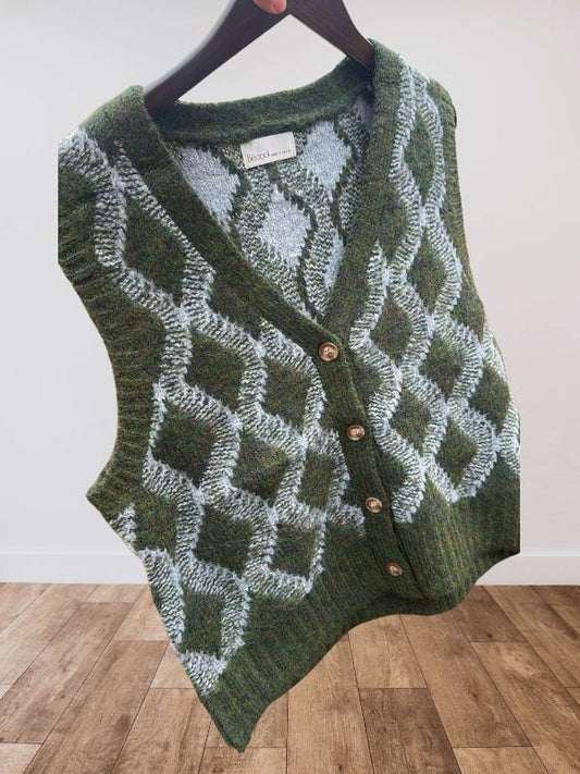 Argyle Pattern Varsity Style Sweater Vest
