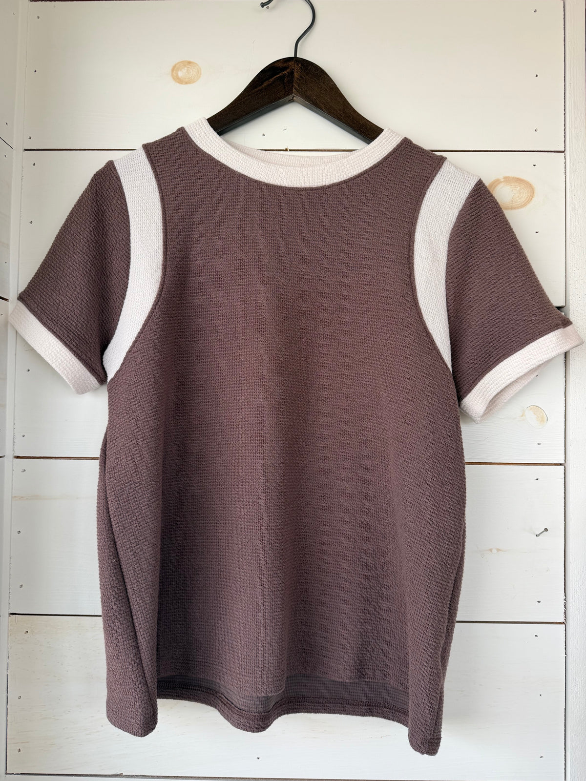 Cloudy Knit Contrast Trim Tee