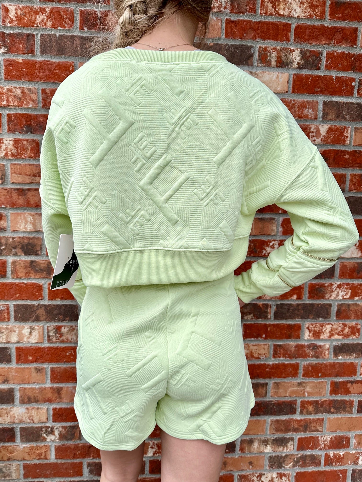 Casiane Cropped Outfit Set - North Threads