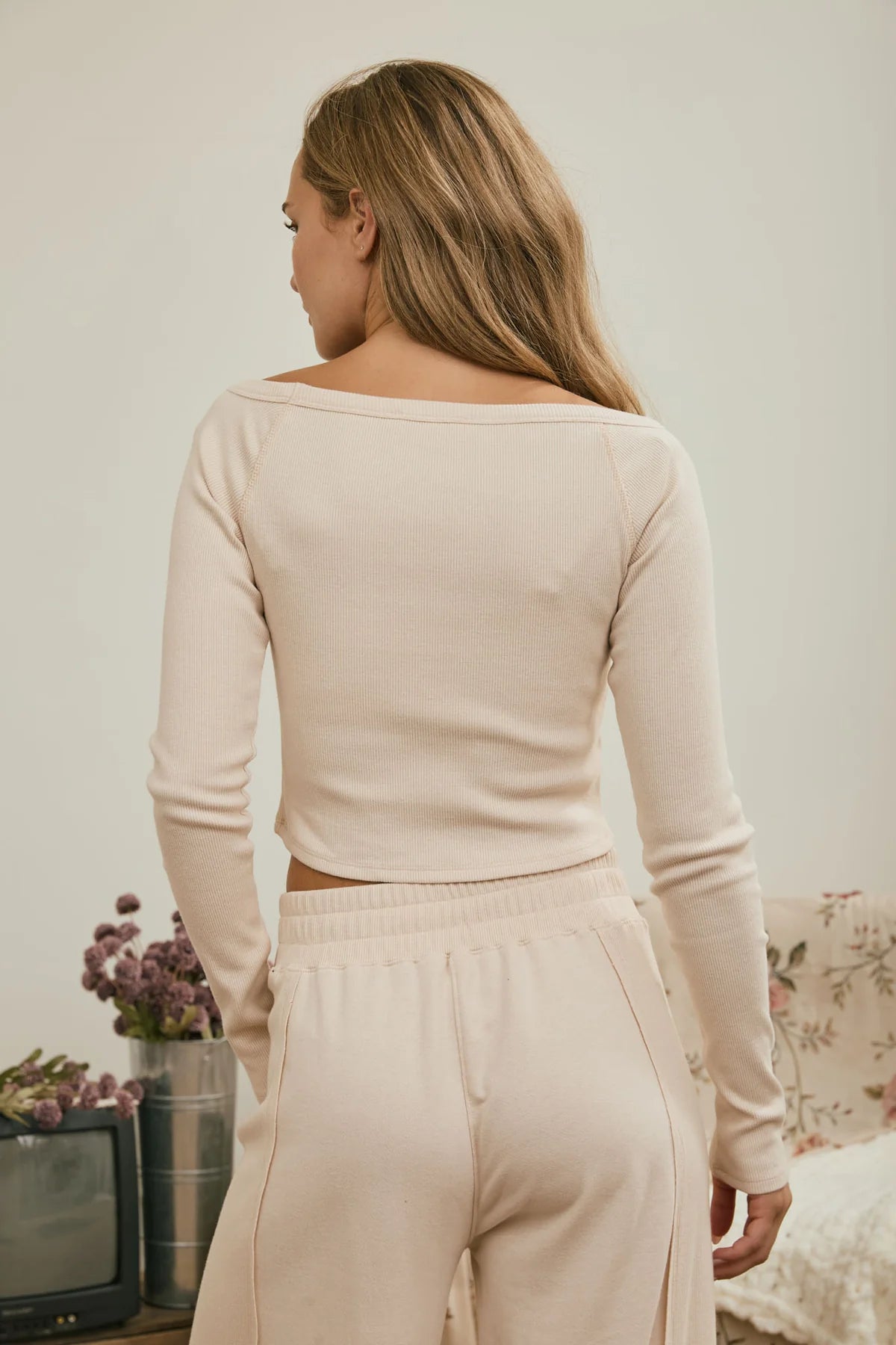 Off-the-Shoulder Ribbed Knit Top