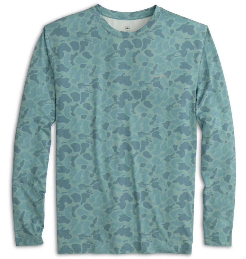 Fish Hippie Fly Camo Performance Crew
