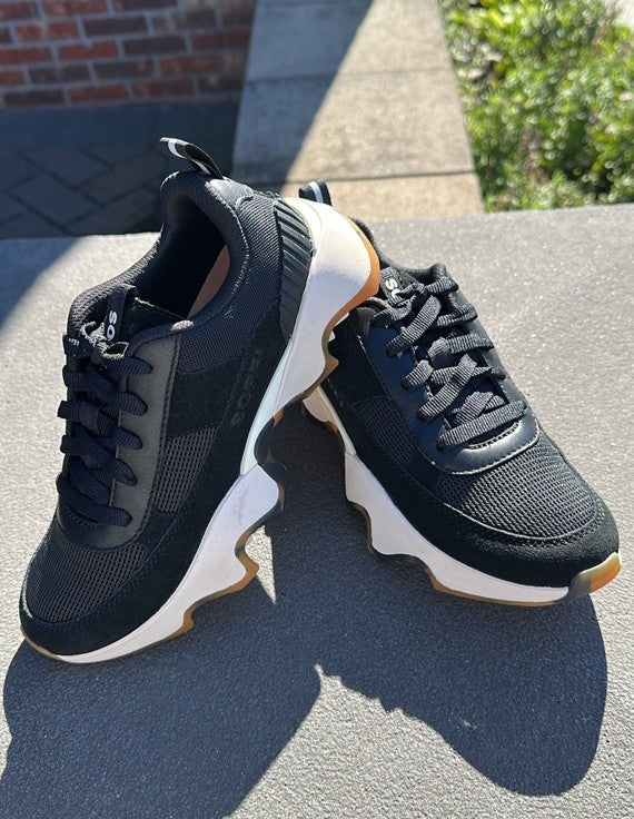 SOREL Kinetic Impact II Wonder Sneaker
