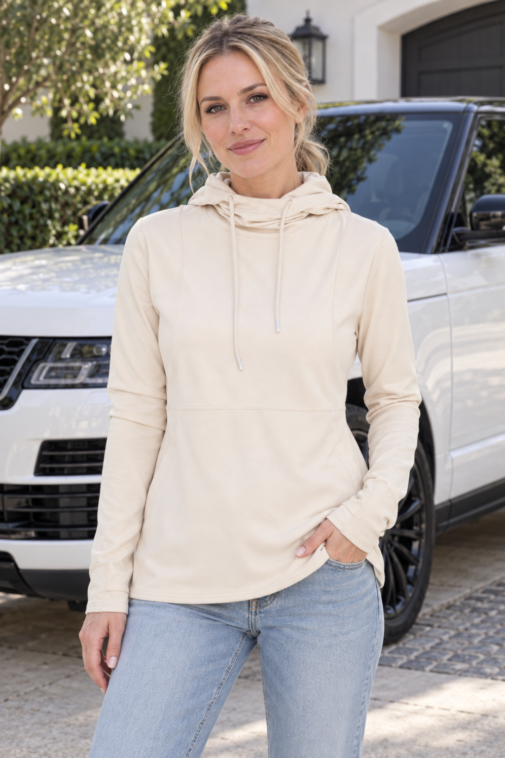DOORBUSTER: Boxy Stretch Hoodie Pullover