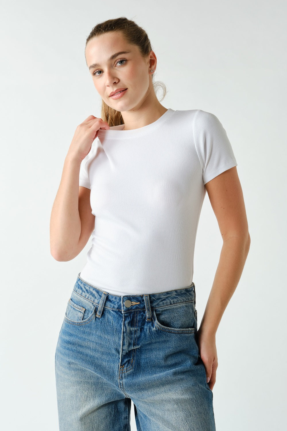Essential Micro Ribbed Fitted Tee