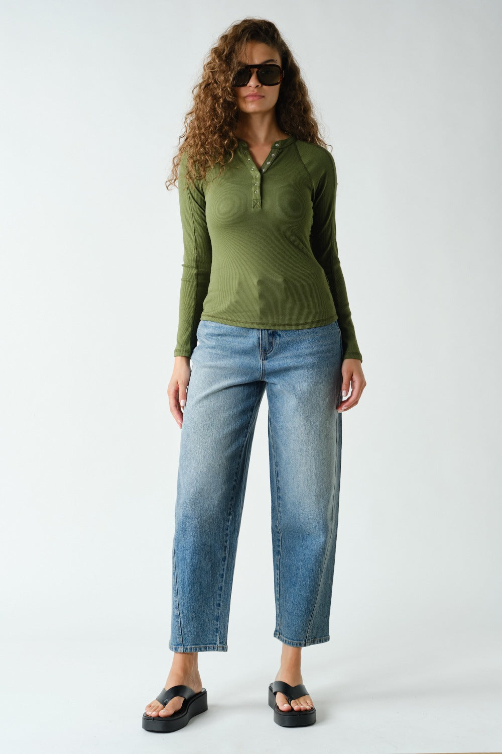 Micro Rib Snap Front Top